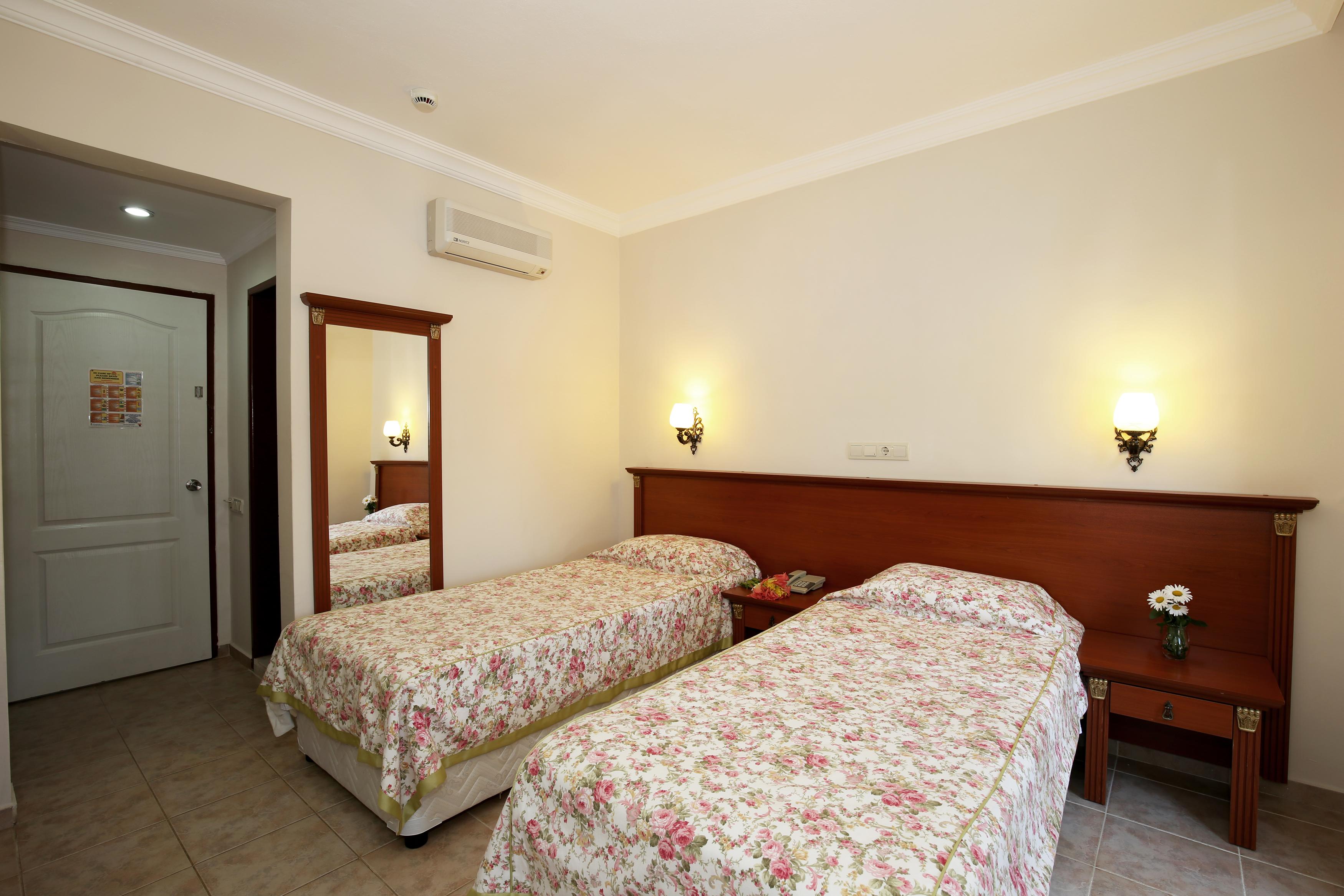 Yel Holiday Resort Ölüdeniz Buitenkant foto